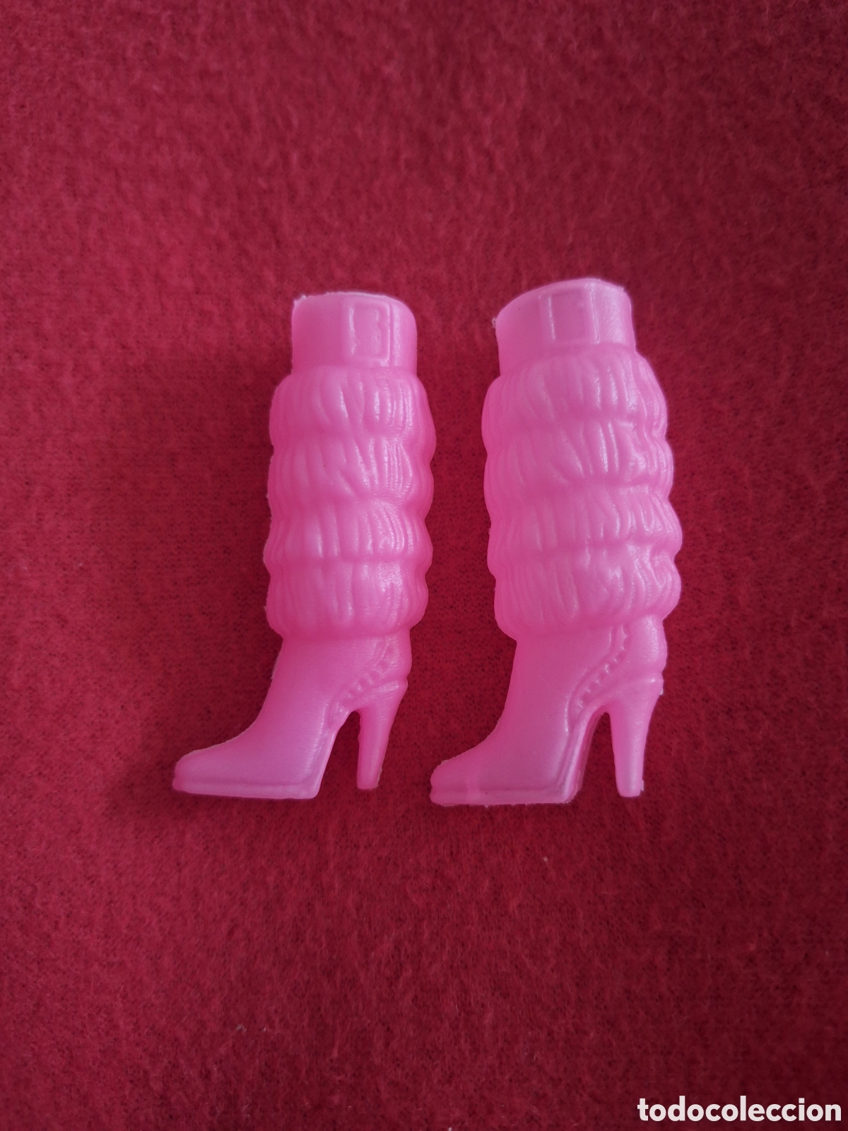 Vestidos mu&ntilde;ecas espa&ntilde;olas: Botas v&aacute;lidas Barbie - Foto 1