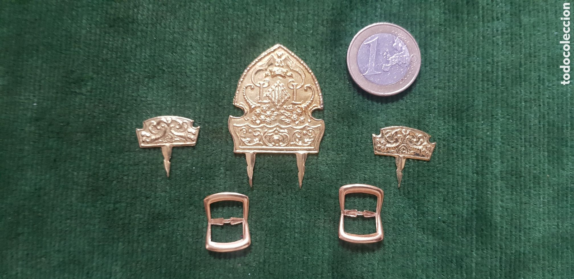 Vestidos mu&ntilde;ecas espa&ntilde;olas: Accesorios falleros para mu&ntilde;ecas - Foto 1
