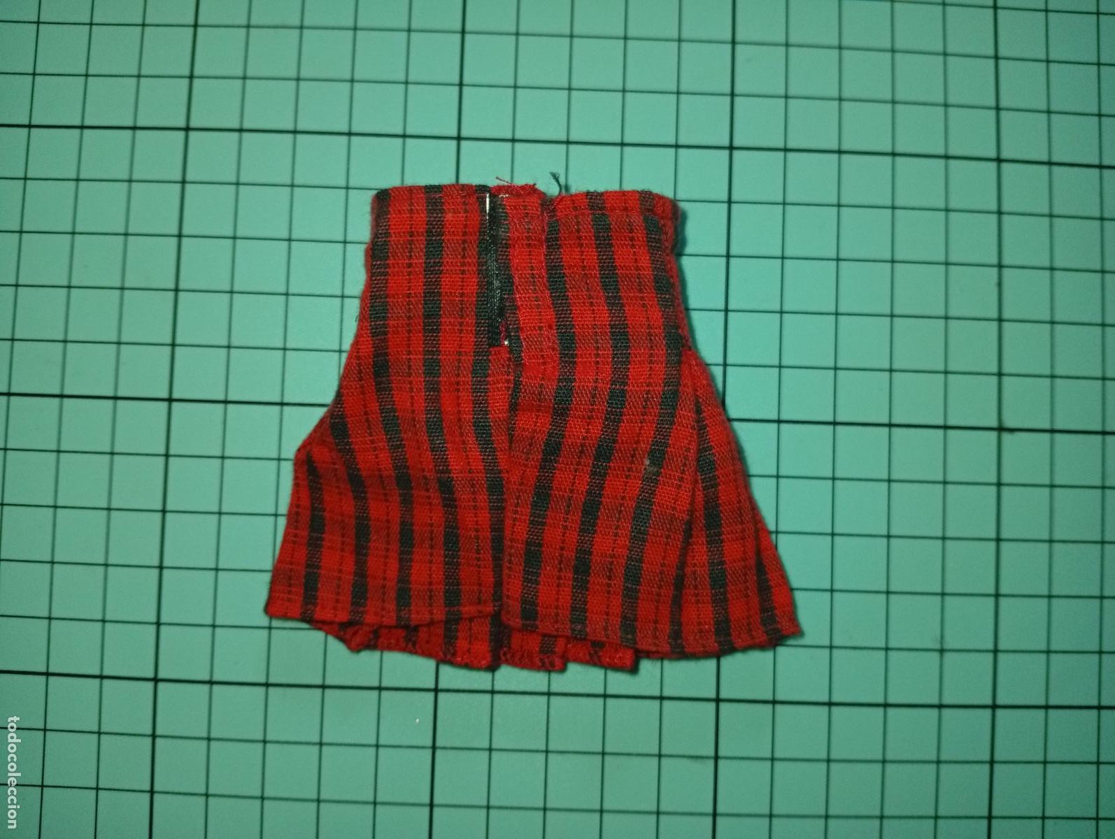 Vestidos mu&ntilde;ecas espa&ntilde;olas: Falda para mu&ntilde;eca maniqu&iacute; - Foto 2
