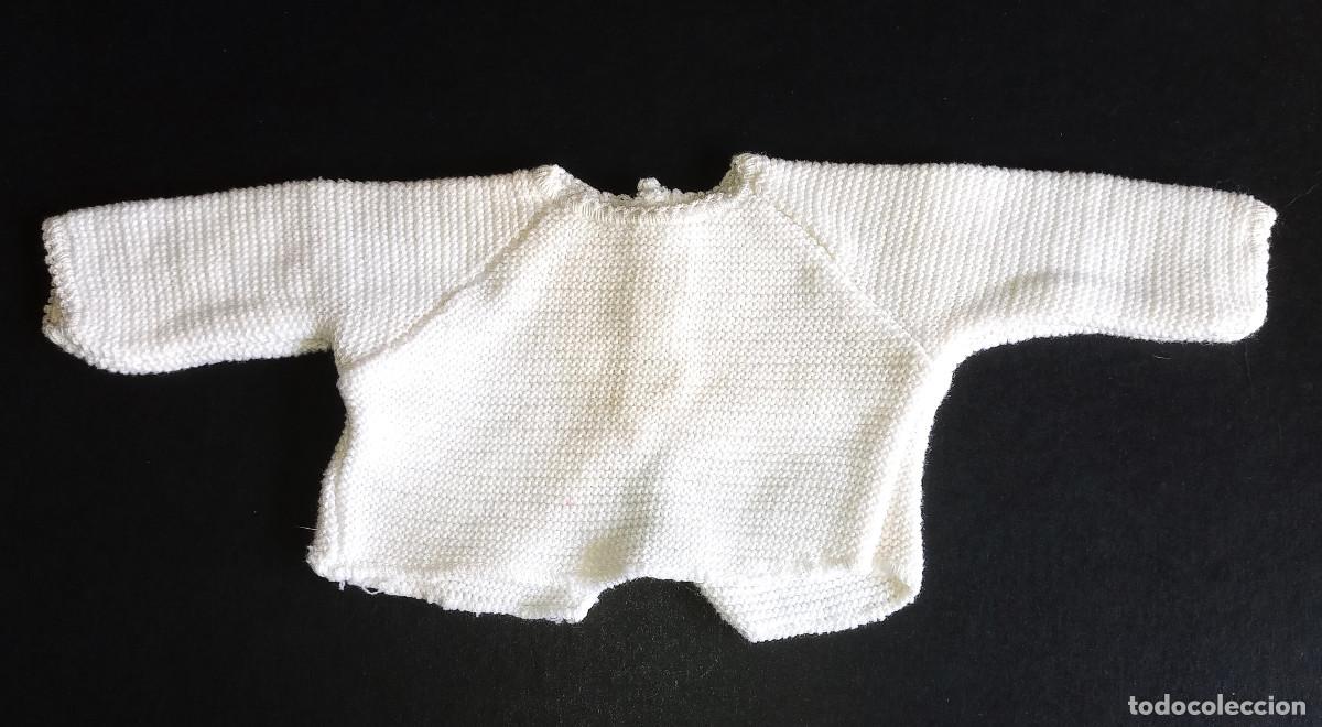 Vestidos mu&ntilde;ecas espa&ntilde;olas: ROPA DE MU&Ntilde;ECO/A - SUETER BLANCO DE LANA - Foto 1