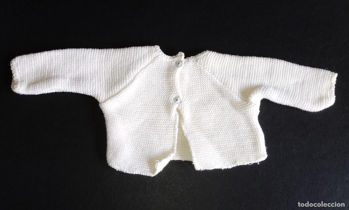 Vestidos mu&ntilde;ecas espa&ntilde;olas: ROPA DE MU&Ntilde;ECO/A - SUETER BLANCO DE LANA - Foto 2