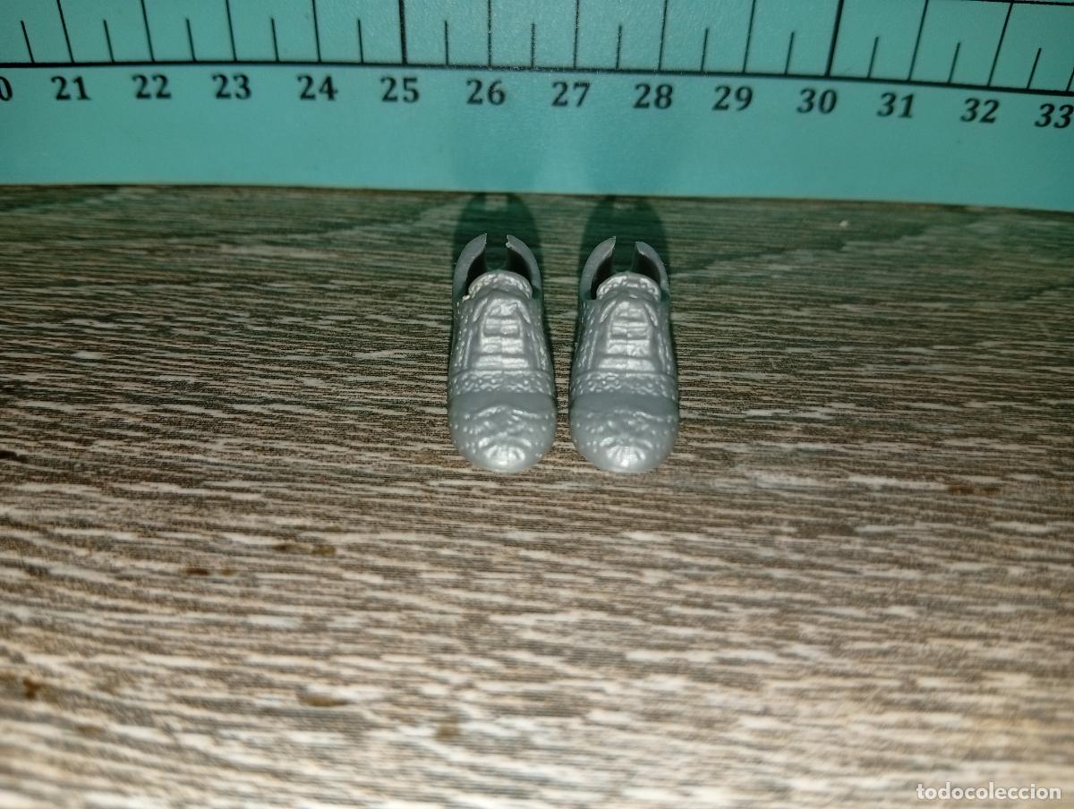 Vestidos mu&ntilde;ecas espa&ntilde;olas: Zapatos de mu&ntilde;eca Barbie - Foto 2