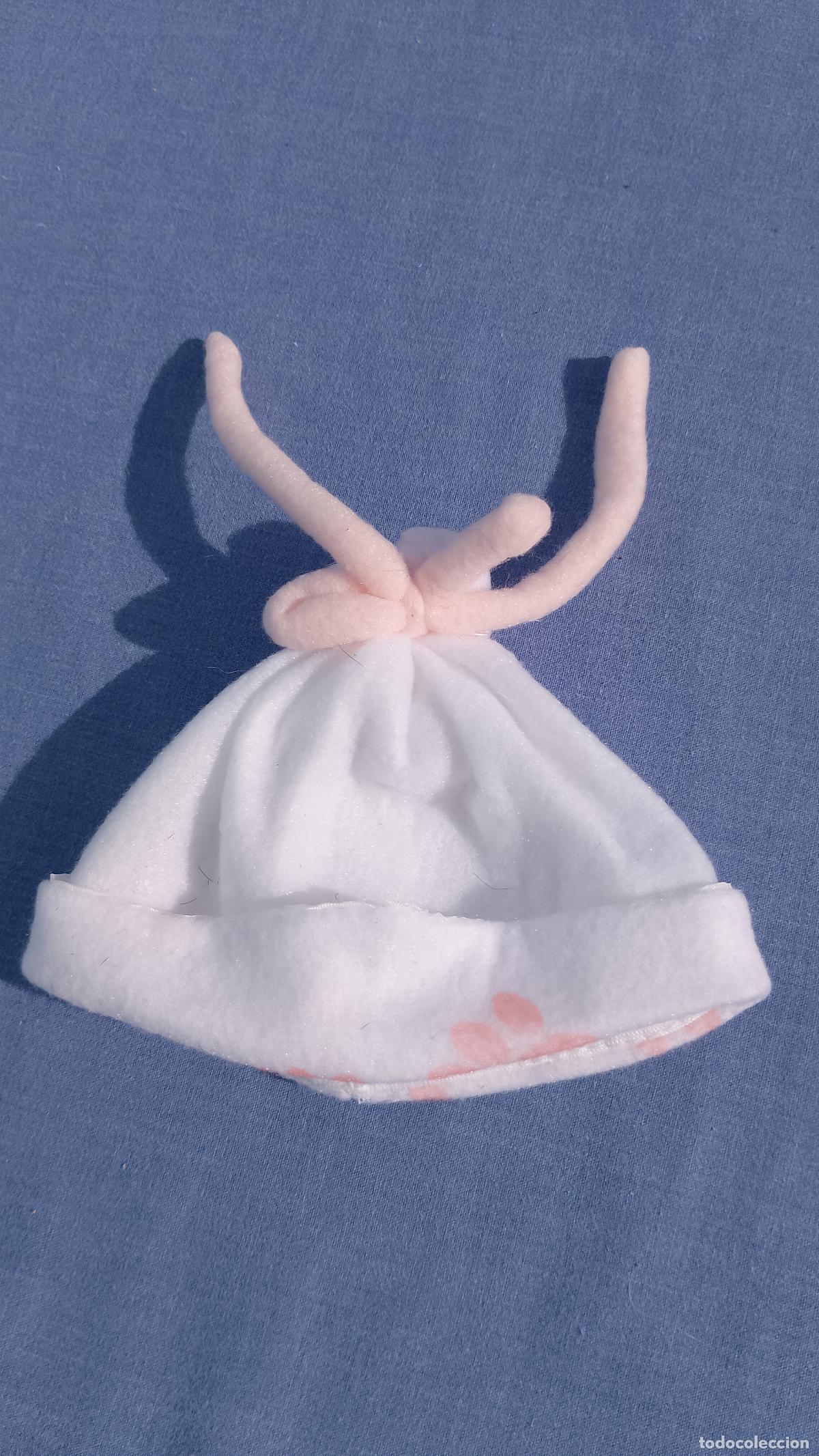 Vestidos mu&ntilde;ecas espa&ntilde;olas: Antiguo gorro para mu&ntilde;ecas beb&eacute; - Foto 1