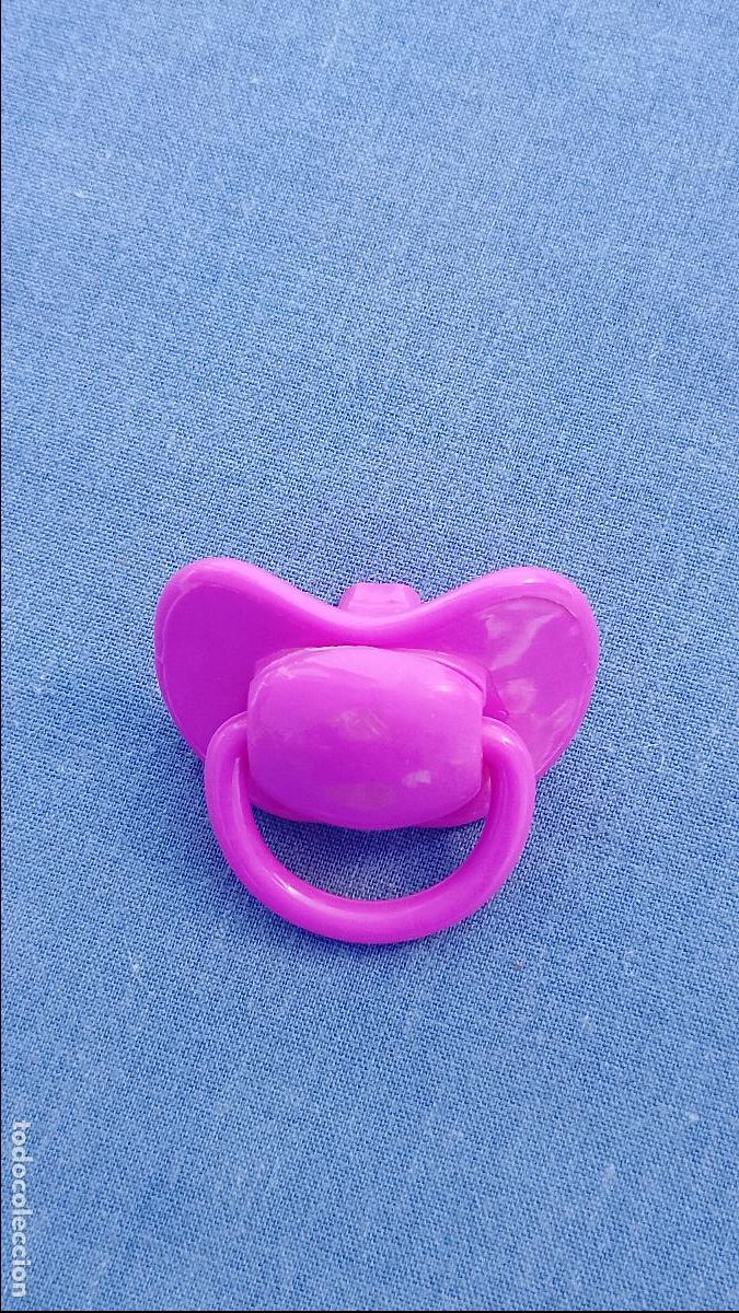 Vestidos Mu&ntilde;ecas Espa&ntilde;olas: Antiguo chupete rosa para mu&ntilde;ecas