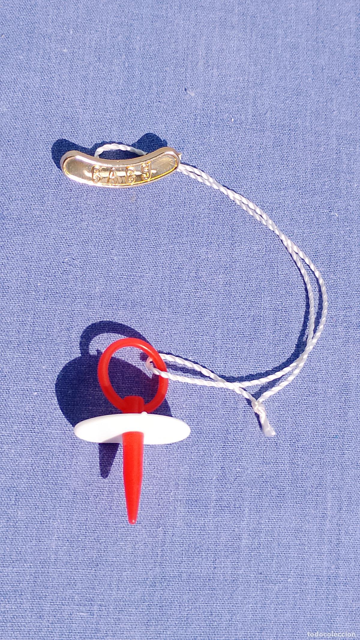 Vestidos Mu&ntilde;ecas Espa&ntilde;olas: Antiguo chupete con broche para mu&ntilde;ecas beb&eacute;