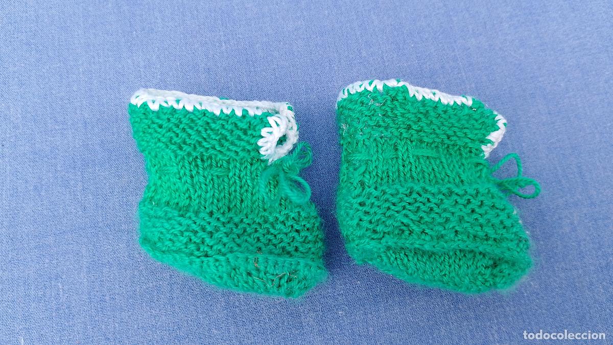 Vestidos Mu&ntilde;ecas Espa&ntilde;olas: Antiguos patucos botitas verdes para mu&ntilde;eca beb&eacute; o reborn