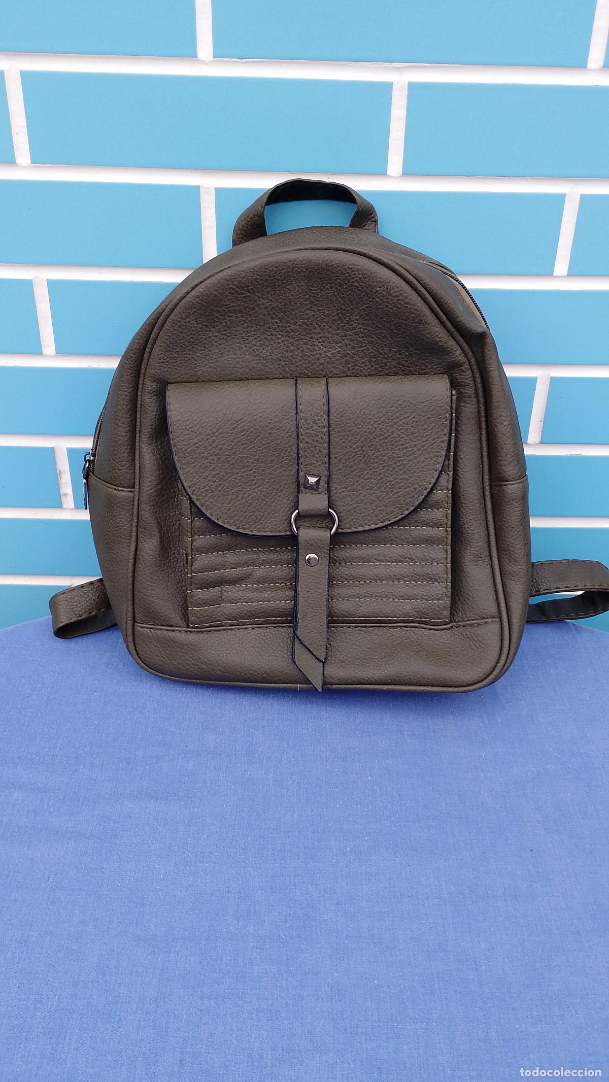 Vestidos Mu&ntilde;ecas Espa&ntilde;olas: Bolso mochila nuevo a estrenar, color verde militar