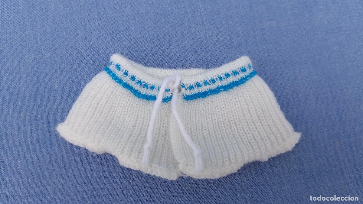 Vestidos Mu&ntilde;ecas Espa&ntilde;olas: Antigua capa de punto original de mu&ntilde;ecas Barriguitas de Famosa