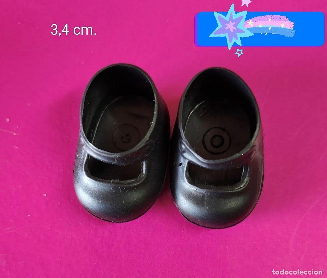 Vestidos Mu&ntilde;ecas Espa&ntilde;olas: :::: TA22 - ZAPATITOS NEGROS PEQUE&Ntilde;OS - 3,4 CM.