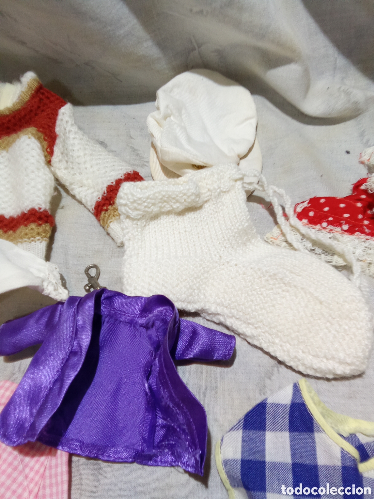Vestidos mu&ntilde;ecas espa&ntilde;olas: LOTE VARIADO DE ROPA PARA MU&Ntilde;ECA - Foto 5