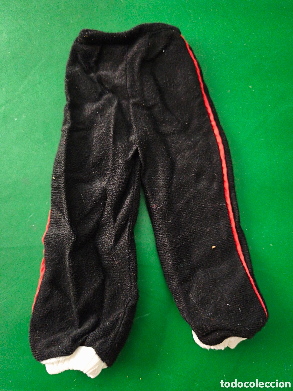 Vestidos Bonecas Espanholas: Famosa. Pantal&oacute;n de chandal