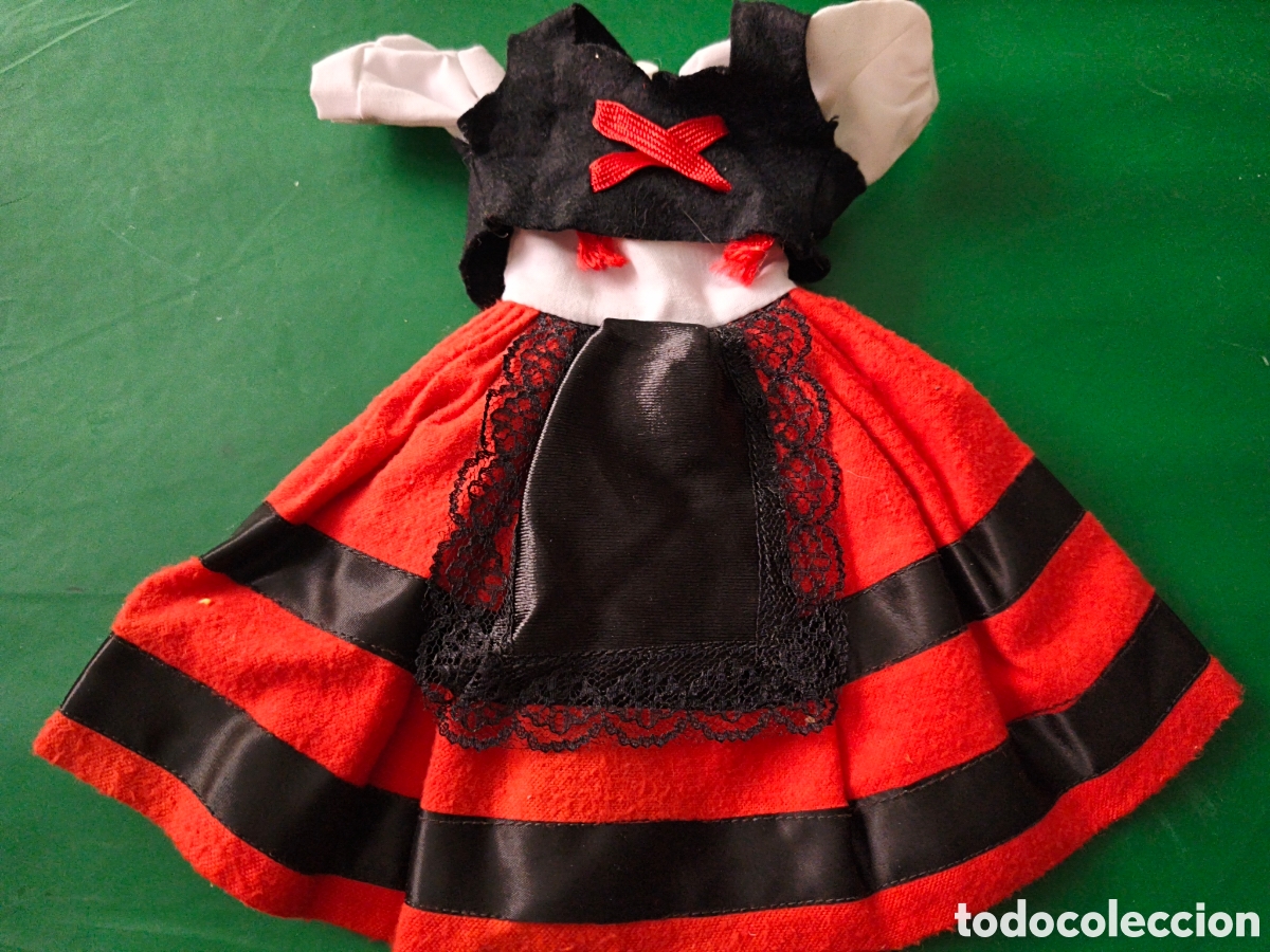 Vestidos Mu&ntilde;ecas Espa&ntilde;olas: Mu&ntilde;eca Traje regional. A&ntilde;os 70-80
