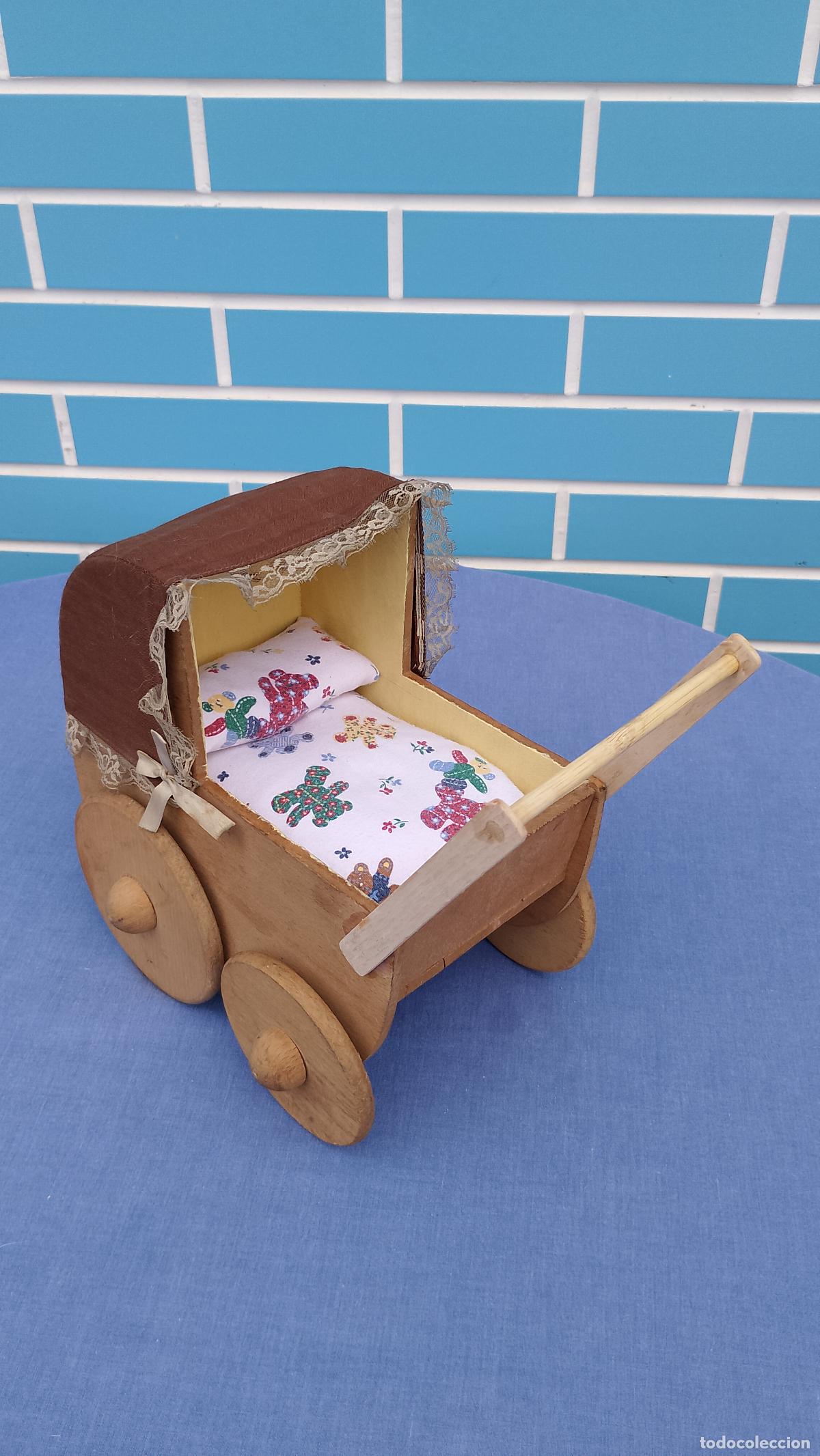 Vestidos Mu&ntilde;ecas Espa&ntilde;olas: Antiguo carrito de paseo de madera original de mu&ntilde;eco Jesmar&iacute;n valido para barriguitas
