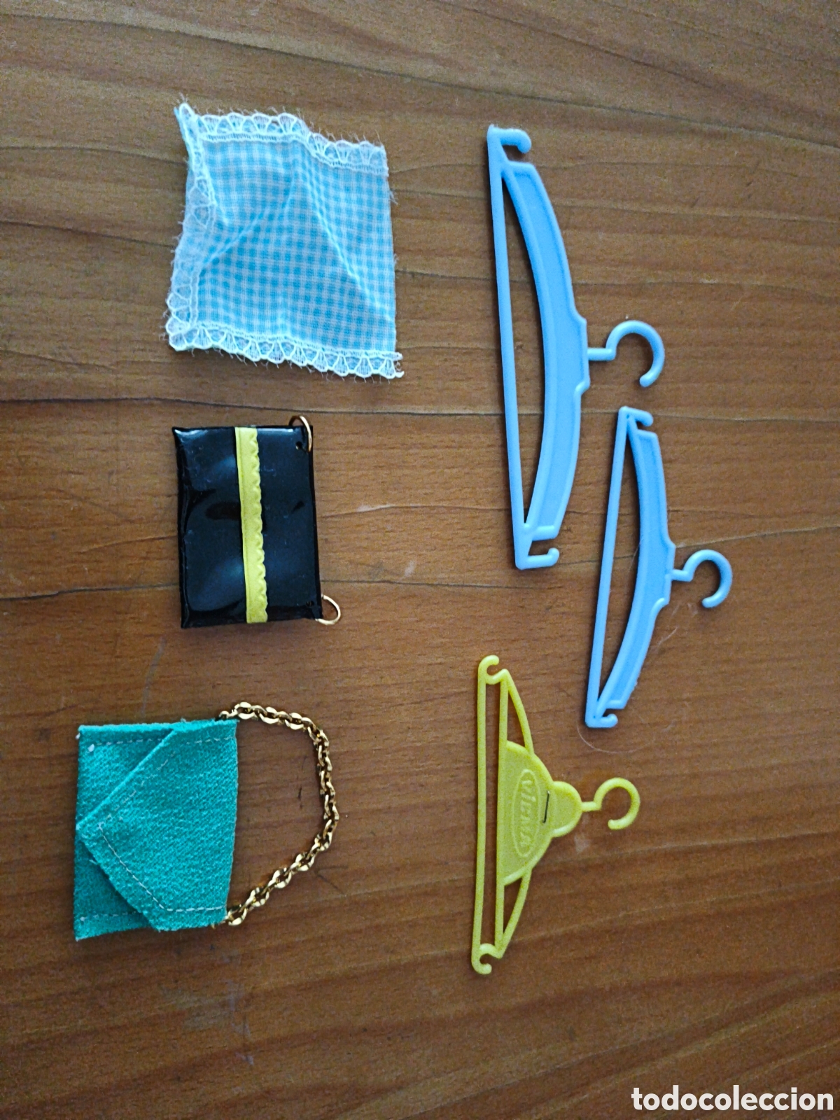 Vestidos Mu&ntilde;ecas Espa&ntilde;olas: Lote de accesorios mu&ntilde;eca