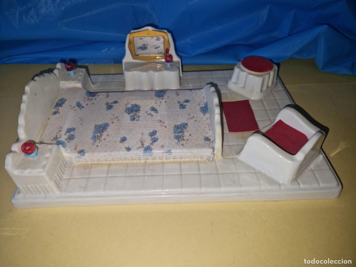 Vestidos Mu&ntilde;ecas Espa&ntilde;olas: DORMITORIO DE LA MU&Ntilde;ECA LISSI,