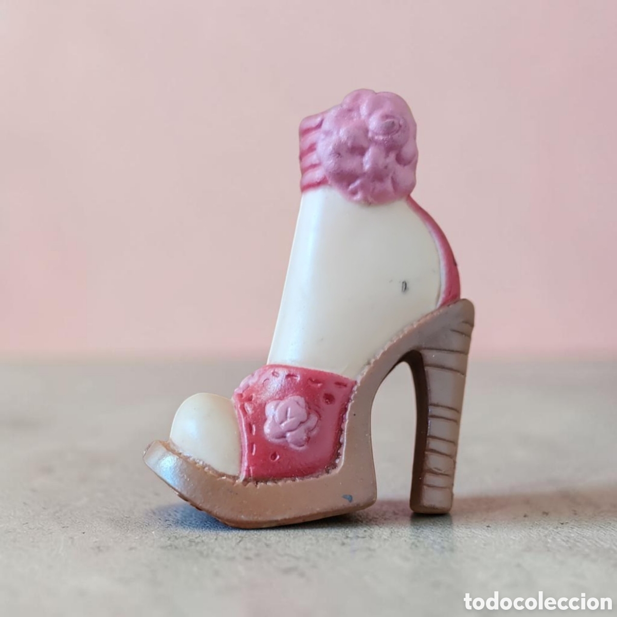 Vestidos Mu&ntilde;ecas Espa&ntilde;olas: :::: Z35 - ZAPATO BRATZ - SOLO UNO