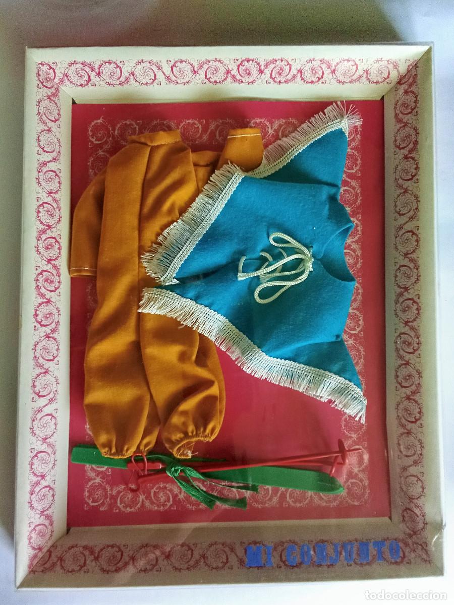 Vestidos Mu&ntilde;ecas Espa&ntilde;olas: Conjunto Bambinela de Esvi para Nancy a&ntilde;os 70 sin uso