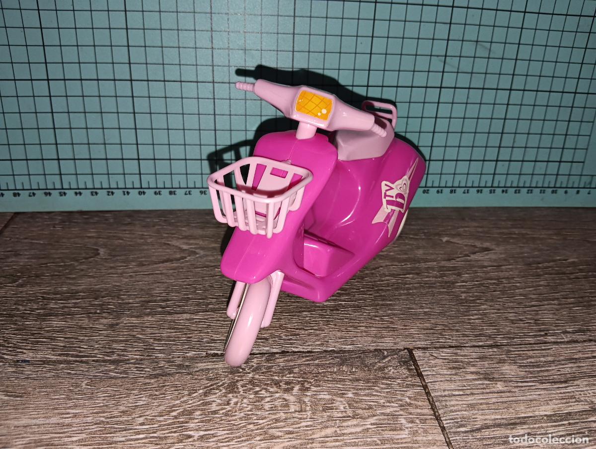 Vestidos mu&ntilde;ecas espa&ntilde;olas: Moto de mu&ntilde;eca Barriguitas con casco - Foto 7