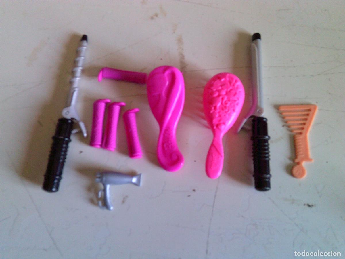 Vestidos mu&ntilde;ecas espa&ntilde;olas: Lote objetos mu&ntilde;eca Barbi