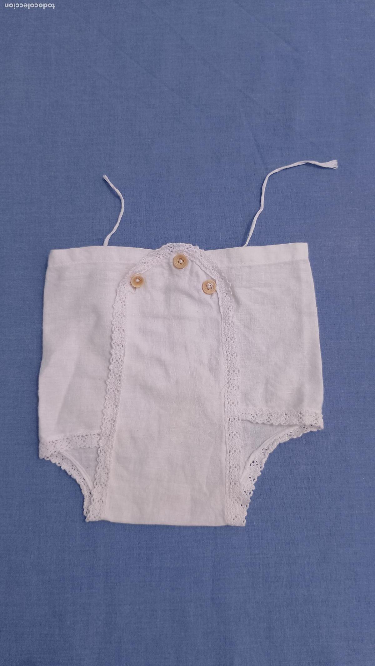Vestidos mu&ntilde;ecas espa&ntilde;olas: Antiguo pa&ntilde;al blanco de los a&ntilde;os 50 para mu&ntilde;ecas beb&eacute;