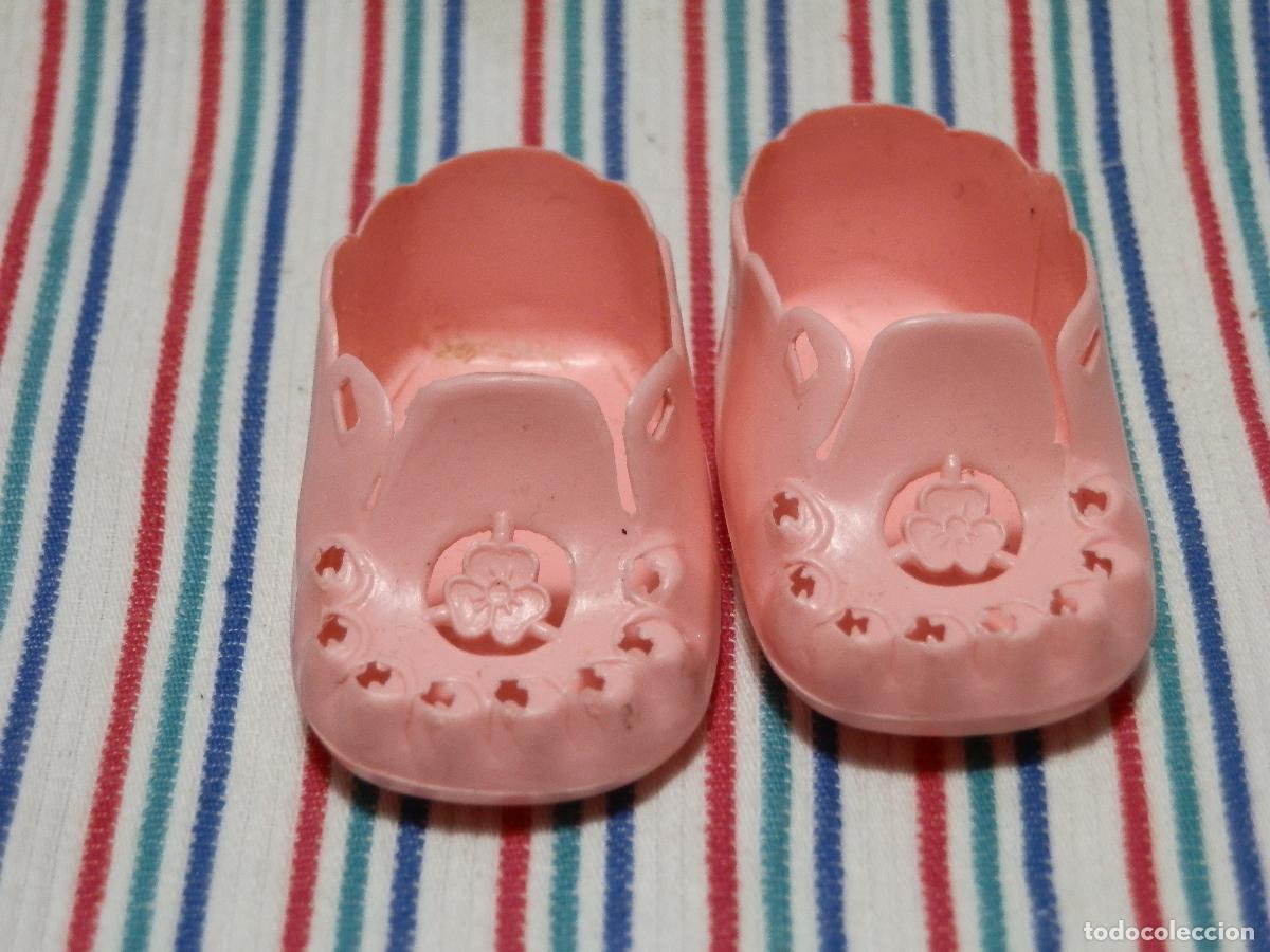 Vestidos mu&ntilde;ecas espa&ntilde;olas: ANTIGUOS ZAPATOS FAMOSA PARA MU&Ntilde;ECA NENUCO