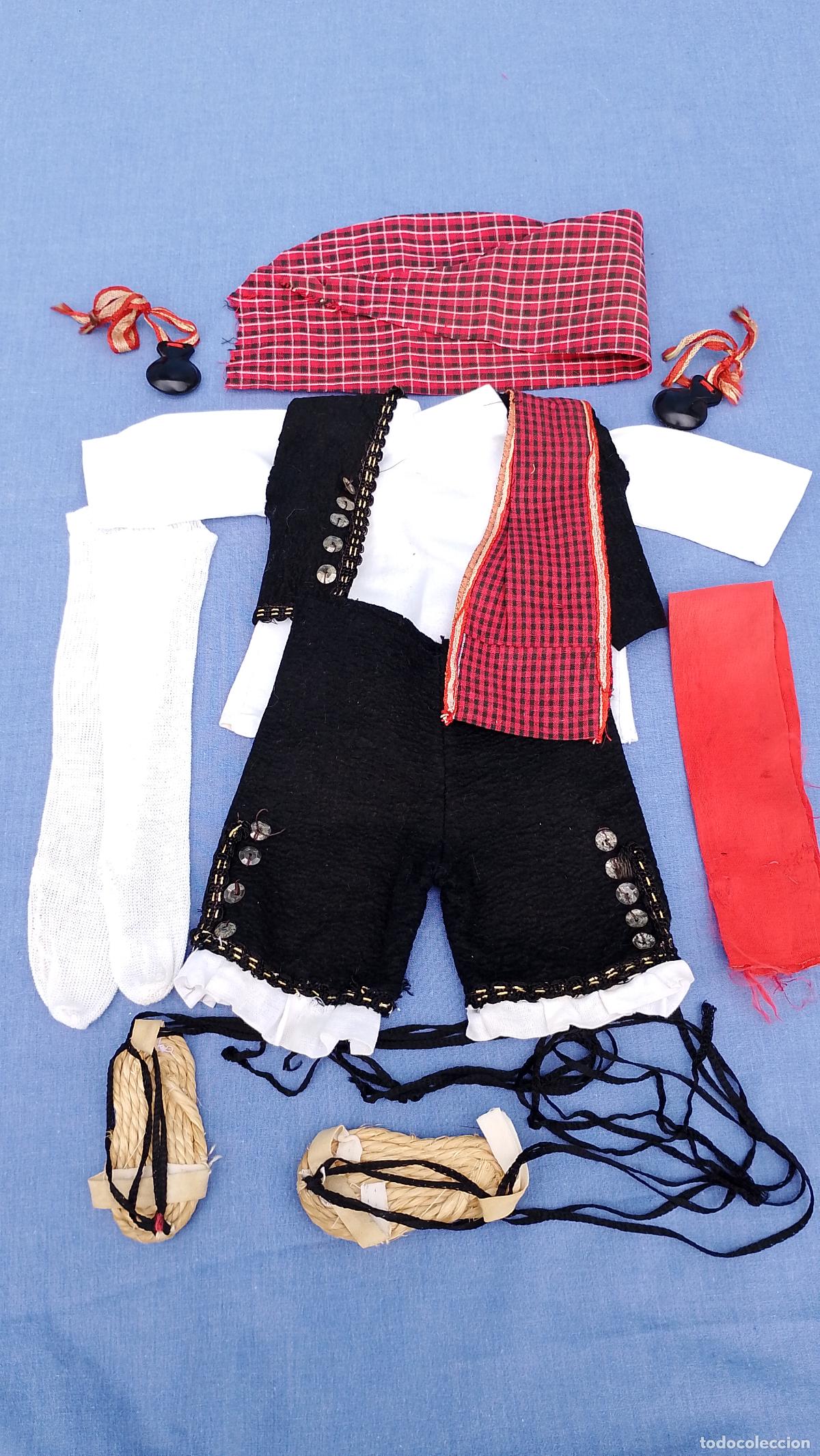 Vestidos mu&ntilde;ecas espa&ntilde;olas: Antiguo conjunto de ropa regional Baturro aragon&eacute;s original de mu&ntilde;eca Corisa ni&ntilde;o de Famosa