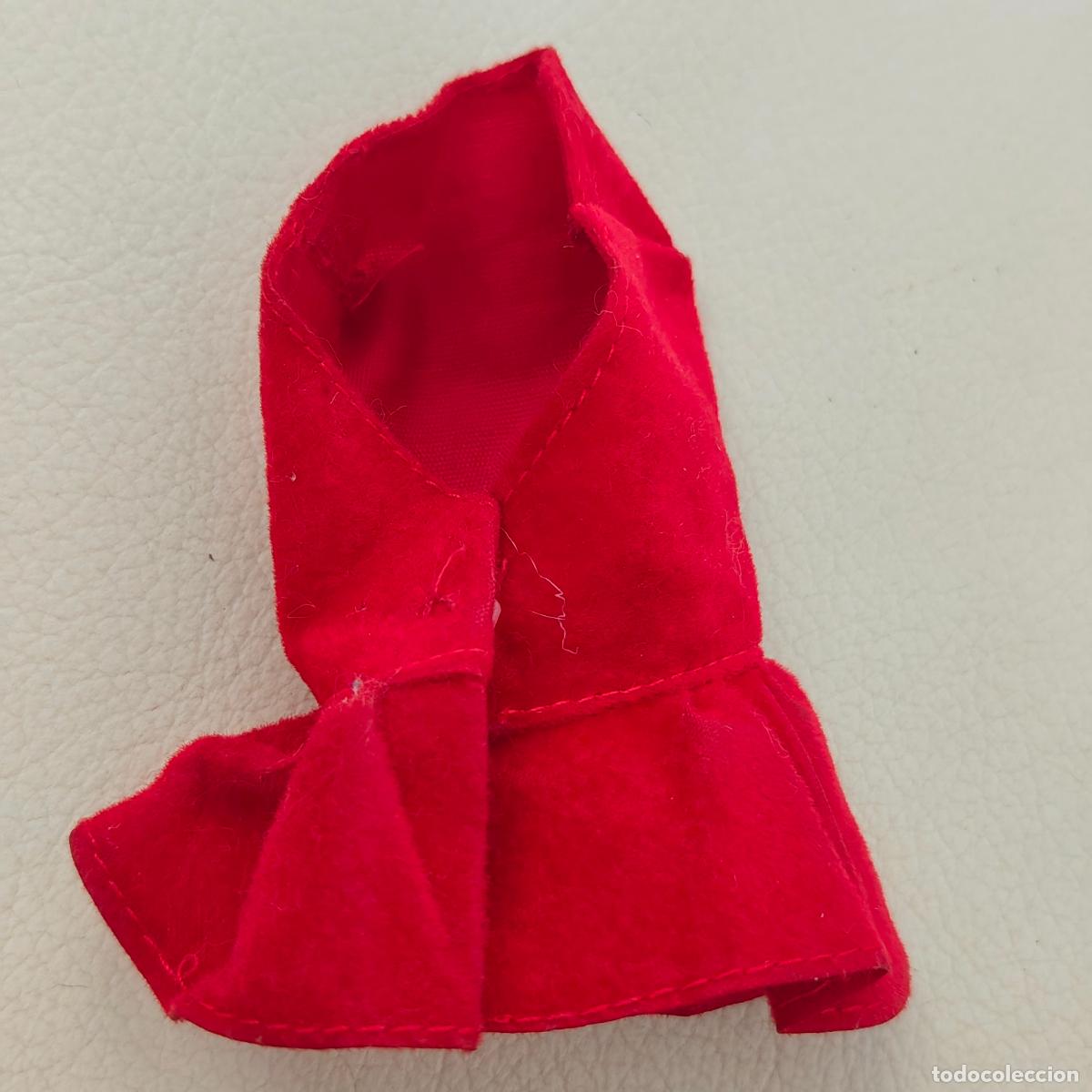 Vestidos mu&ntilde;ecas espa&ntilde;olas: Capucha caperuza Caperucita roja desconozco fabricante y mu&ntilde;eca