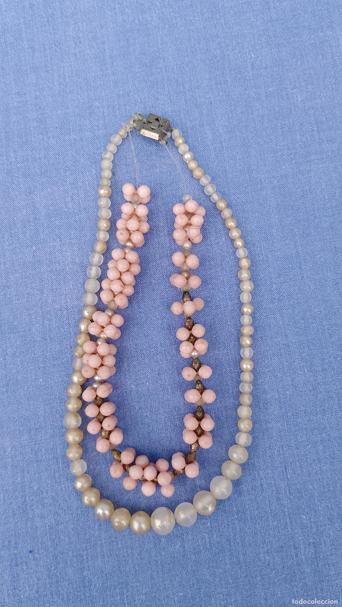 Vestidos mu&ntilde;ecas espa&ntilde;olas: Antiguo collar de cuentas para mu&ntilde;ecas, de los a&ntilde;os 60