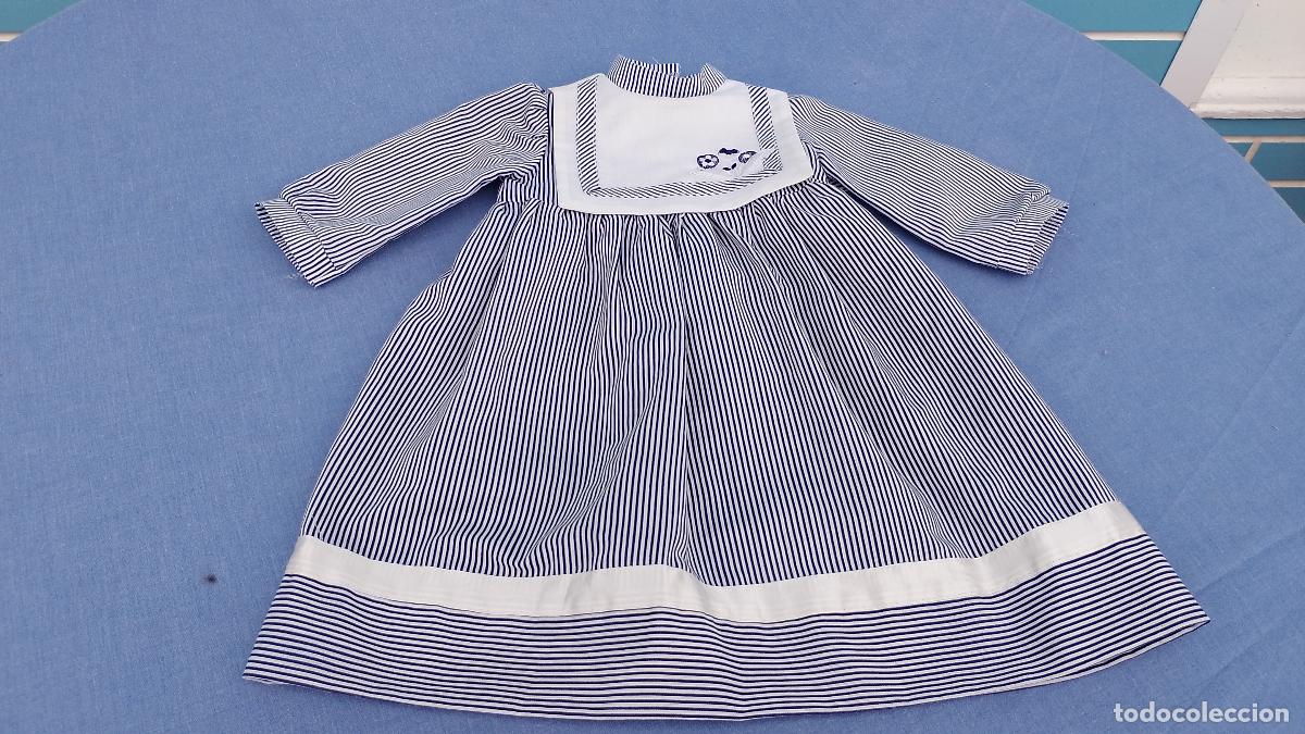 Vestidos mu&ntilde;ecas espa&ntilde;olas: Antiguo vestido largo de rayas para mu&ntilde;ecas