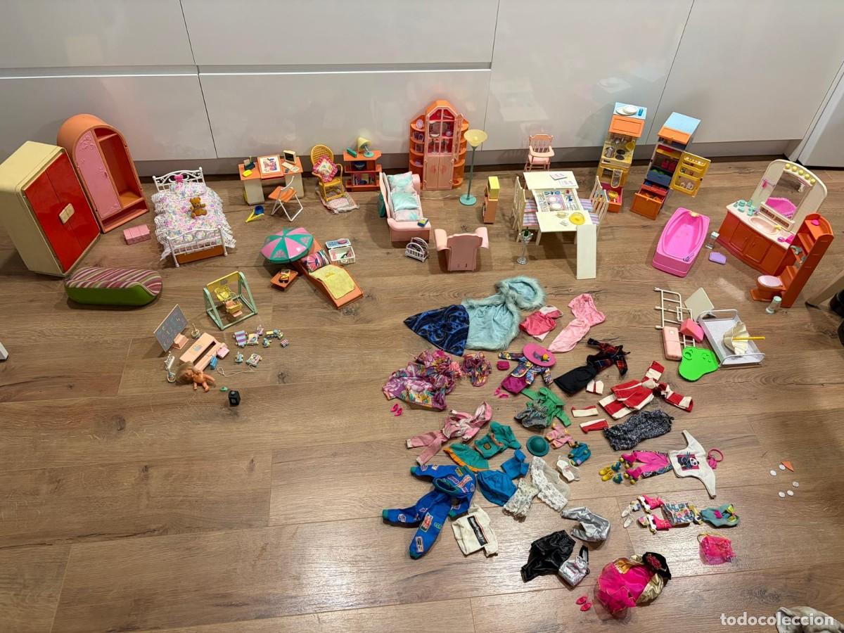 Vestidos mu&ntilde;ecas espa&ntilde;olas: TREMENDO LOTE DE ACCESORIOS Y VESTIDOS DE SINDY, CHABEL Y BARBIE. A&Ntilde;OS 90. DE LUJO. ENTRA Y MIRA.