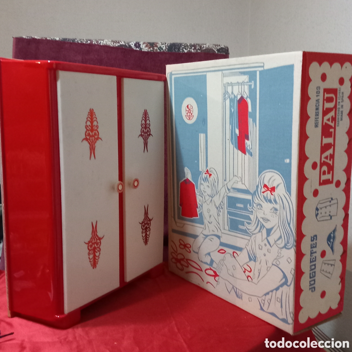 Vestidos Bonecas Espanholas: ARMARIO DE PARA MU&Ntilde;ECAS TIPO NANCY(JUGUETES PALAU,EN SU CAJA EXCELENTE ESTADO)