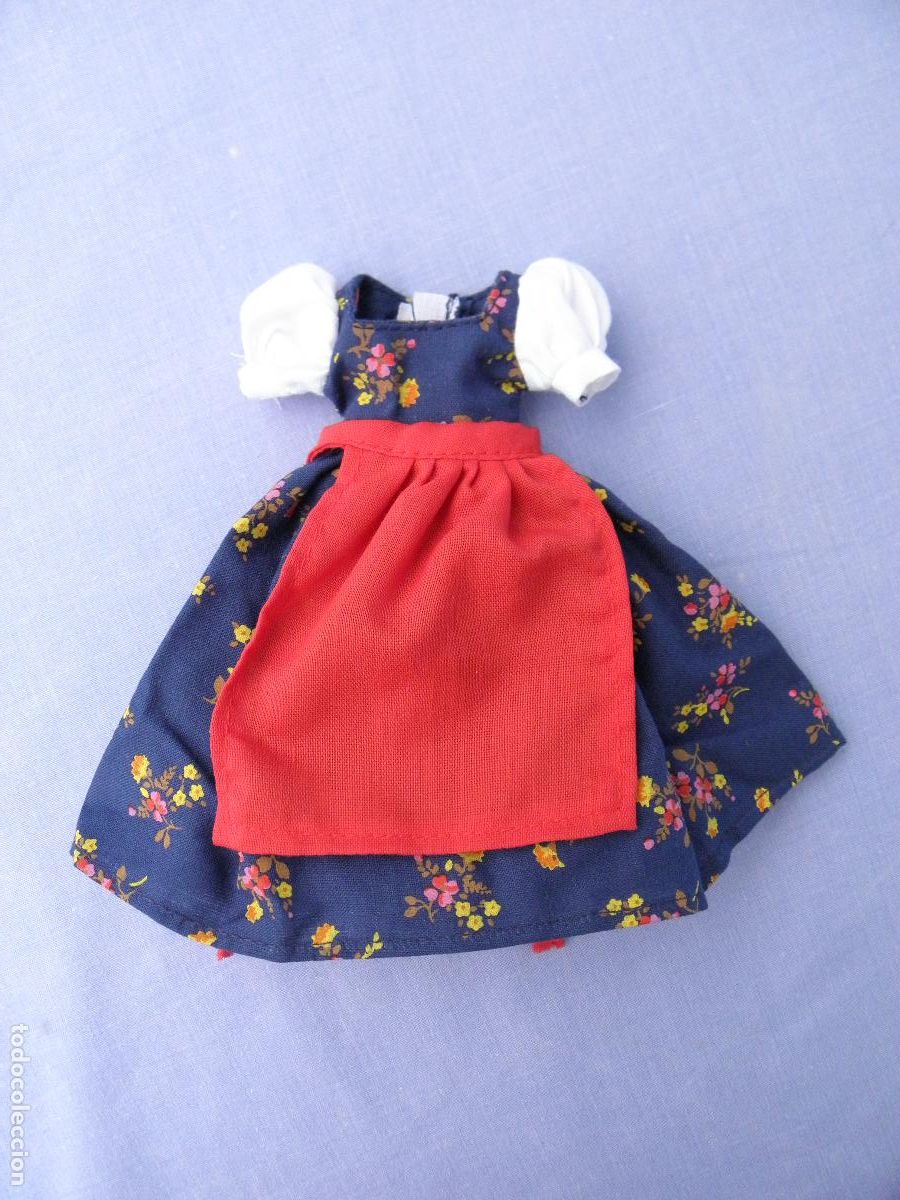 Vestidos mu&ntilde;ecas espa&ntilde;olas: Conjunto de ropa de Chabel Cenicienta nuevo