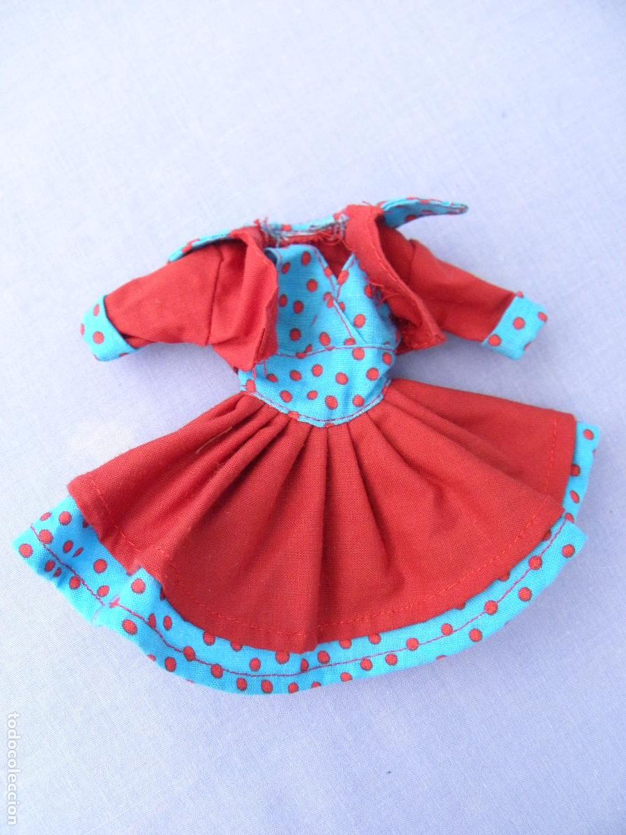 Vestidos mu&ntilde;ecas espa&ntilde;olas: Conjunto de ropa de Chabel Yey&eacute; nuevo - Foto 1