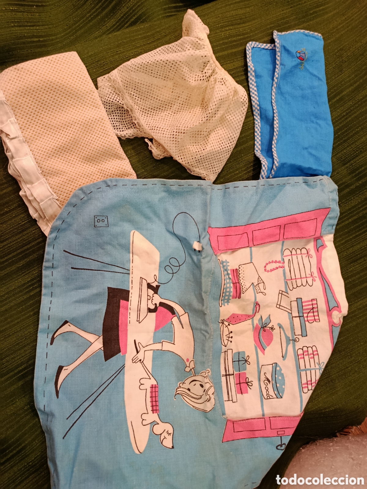 Vestidos mu&ntilde;ecas espa&ntilde;olas: Lote de ropa de mu&ntilde;ecas. 37 piezas - Foto 7