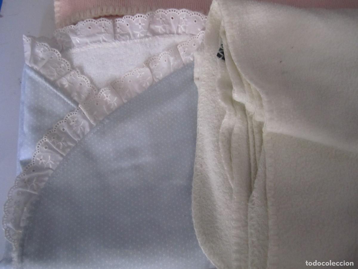 Vestidos mu&ntilde;ecas espa&ntilde;olas: lote ropa mantas mu&ntilde;ecas - Foto 3