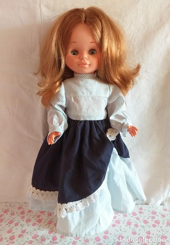 Vestidos mu&ntilde;ecas espa&ntilde;olas: Vestido para mu&ntilde;eca Sally de Famosa