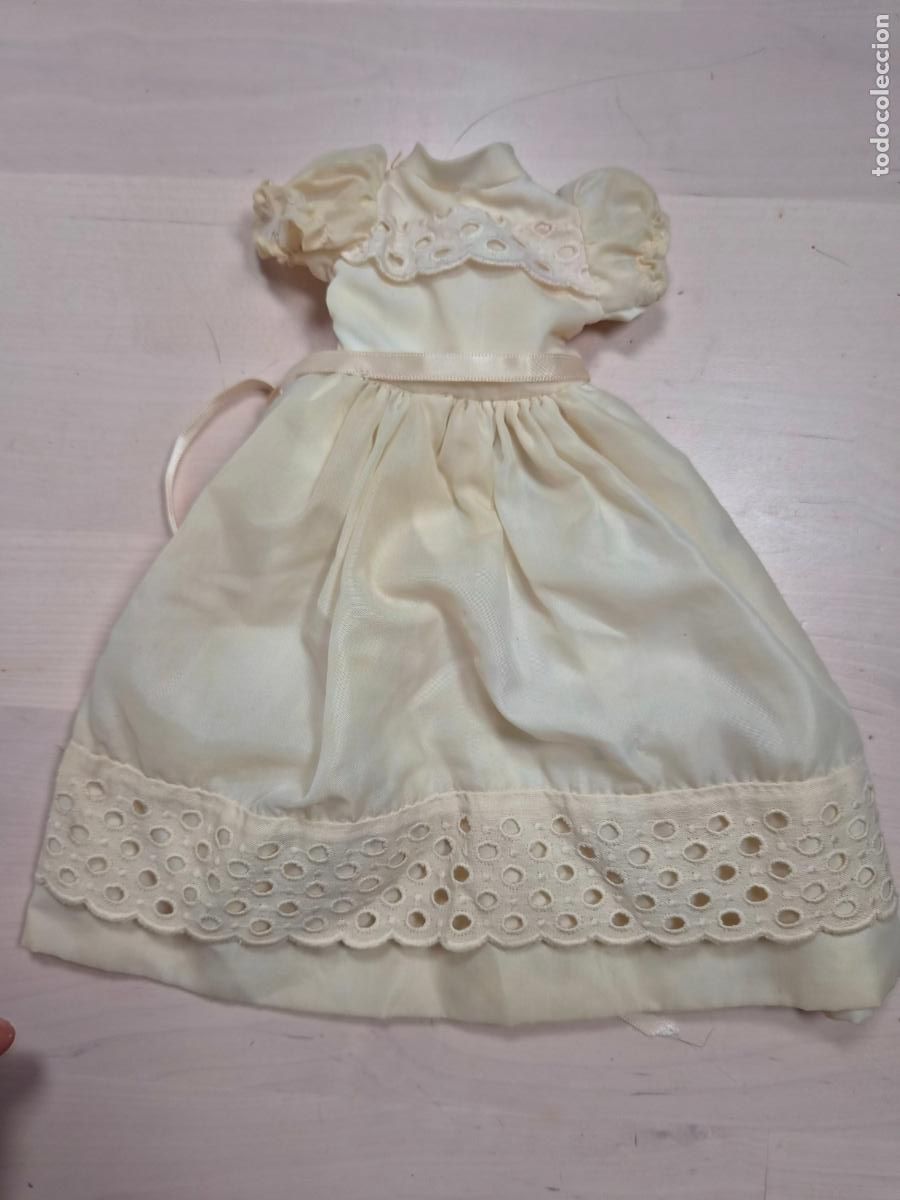 Vestidos mu&ntilde;ecas espa&ntilde;olas: lesly vestido comunion crema a&ntilde;os 70, hermana nancy famosa