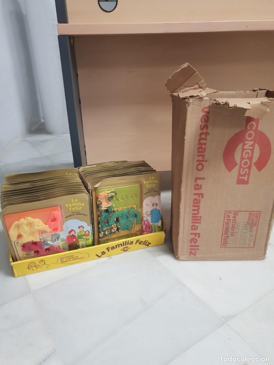 Kleider Spanische Puppen: La familia feliz expositor de tienda 24 unidades