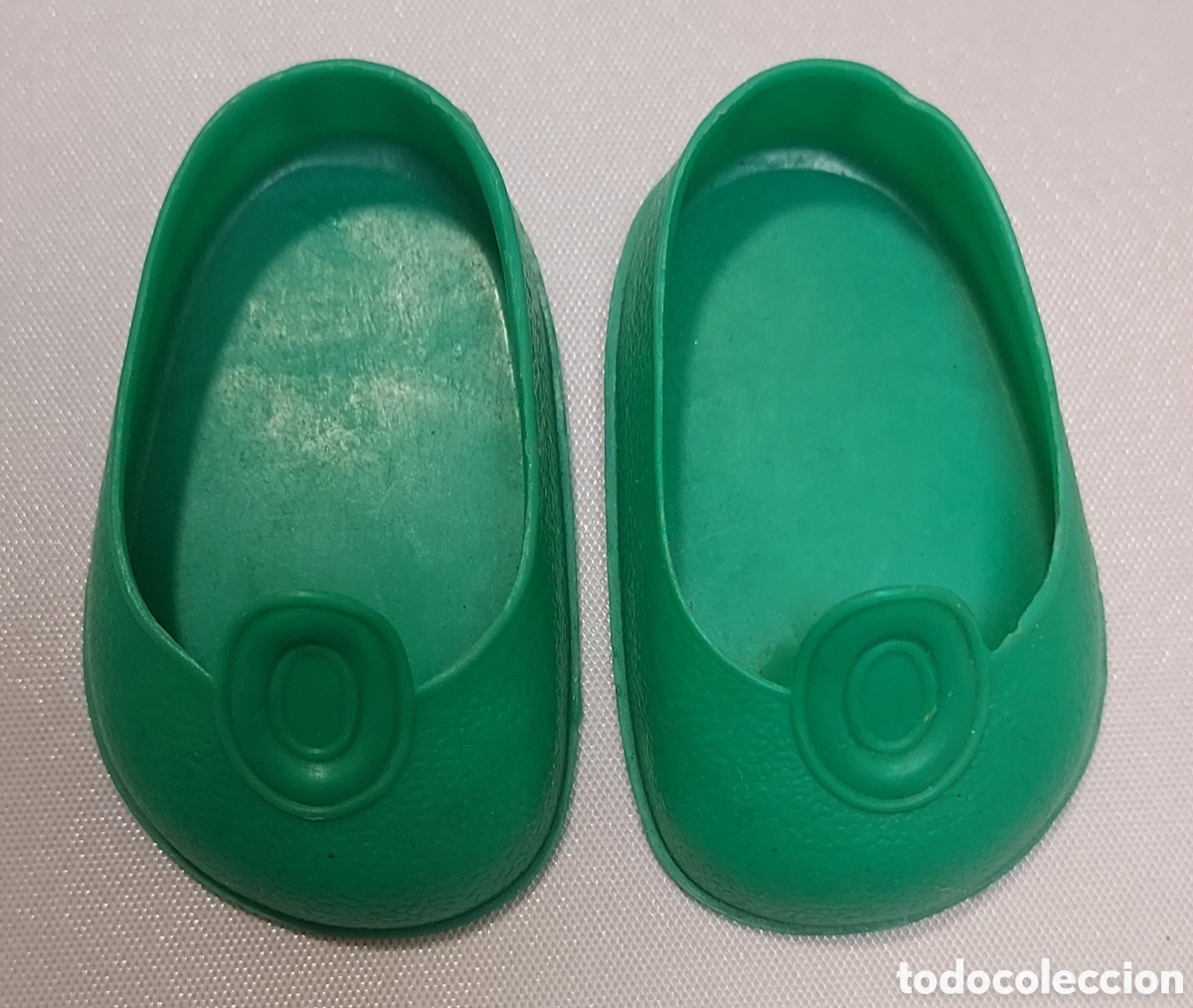 Vestidos mu&ntilde;ecas espa&ntilde;olas: Zapatos Nancy verdes a&ntilde;os 70