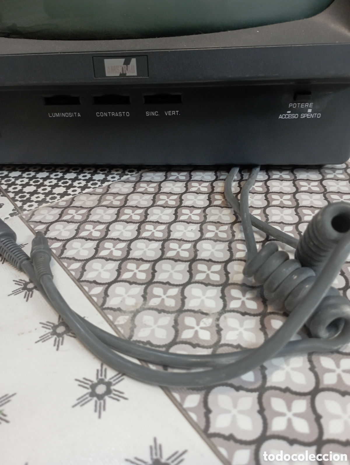 Videojuegos y consolas: AMSTRAD - TECLADO Y PANTALLA - DIFERENTE - LEER BIEN - Foto 2
