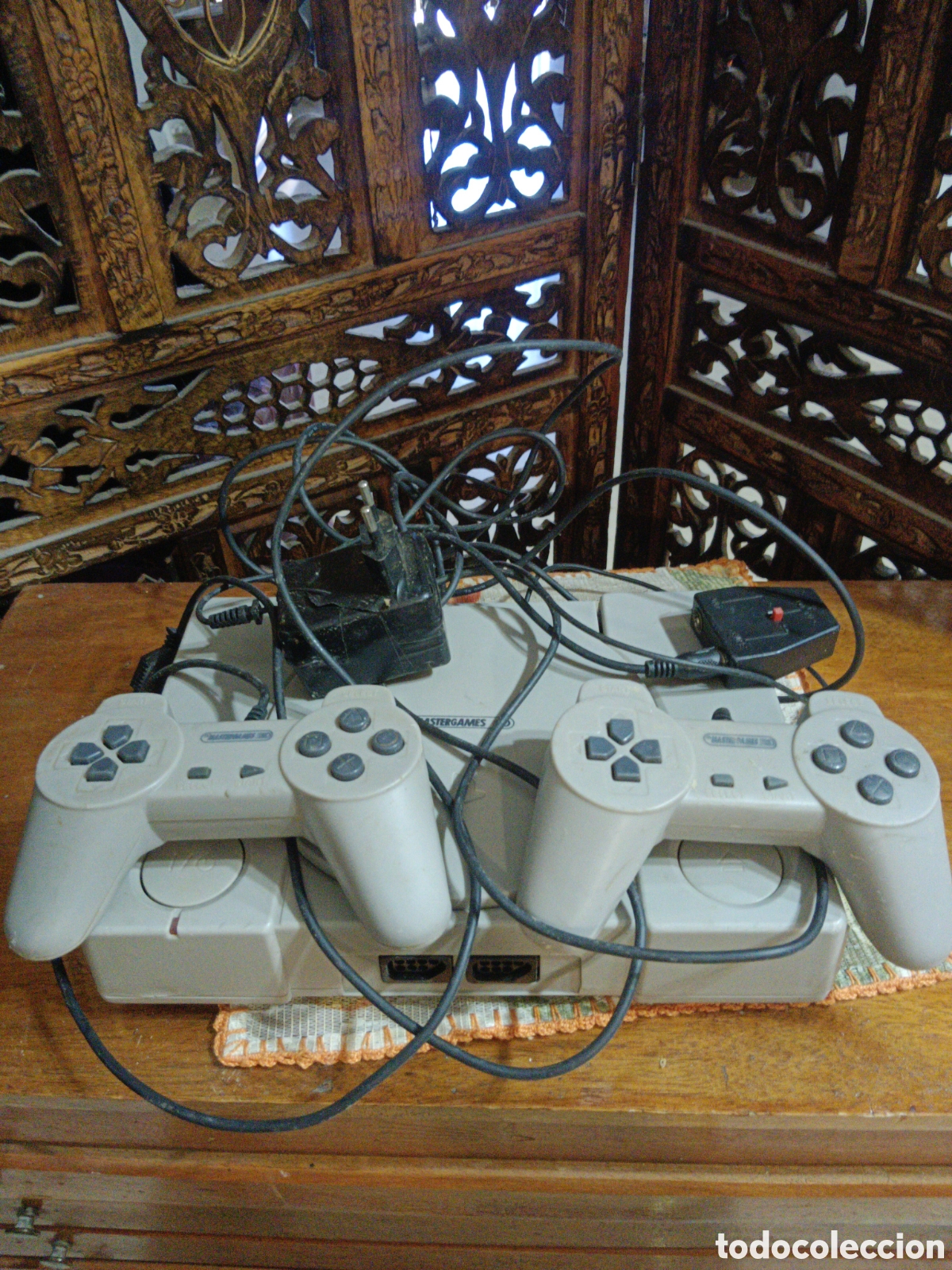 Videojuegos y consolas: Consola retro completa - Foto 1