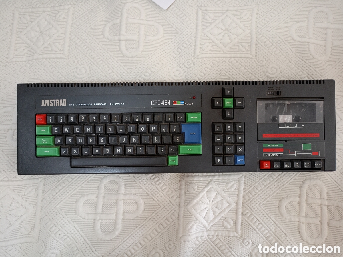 Videojuegos y consolas: Antiguo ordenador teclado consola Amstrad CPC 464 sin probar