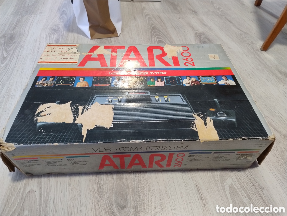 Videojuegos y consolas: Consola Atari 2600 original en caja con muchos complementos y 6 juegos. Funcionando. - Foto 3