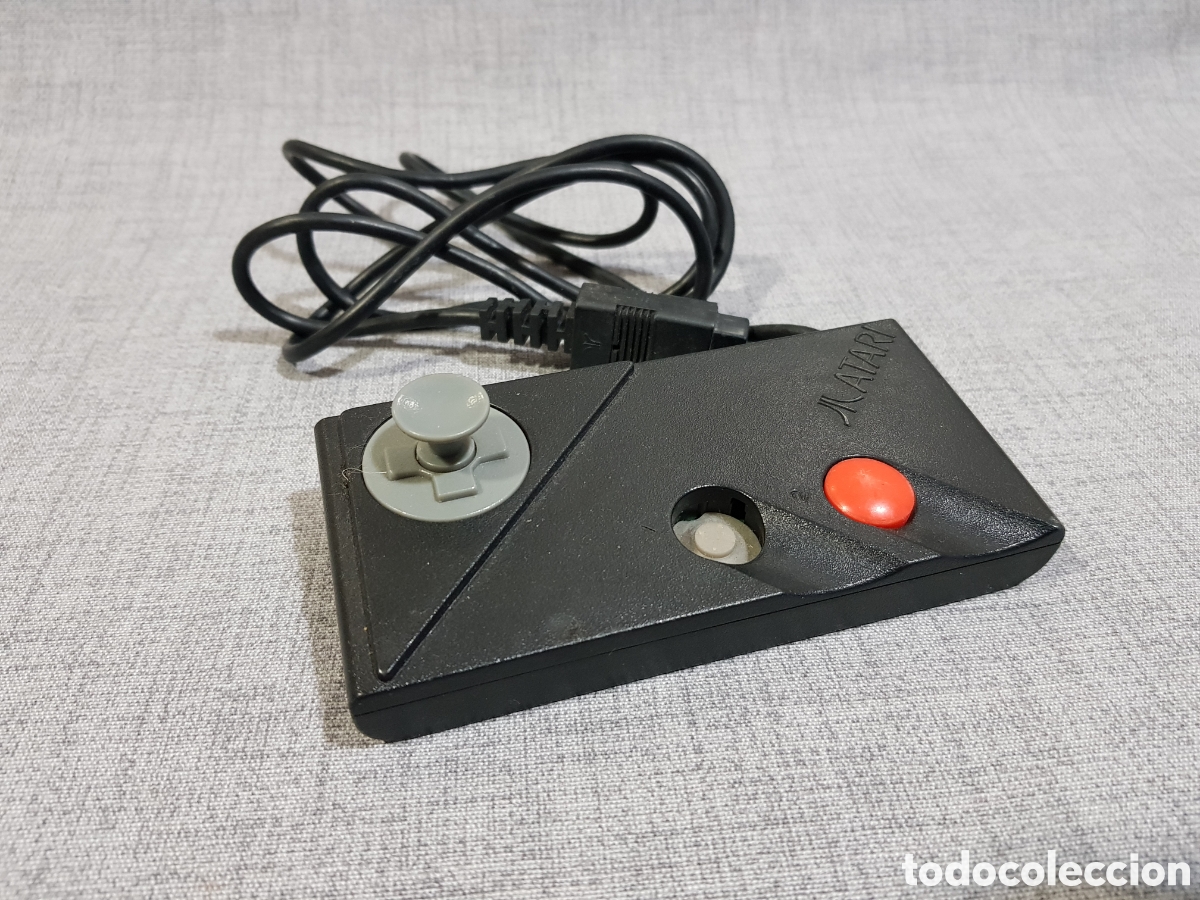 Videojuegos y consolas: MANDO ATARI PARA PIEZAS O REPARAR. NO PROBADO - Foto 1