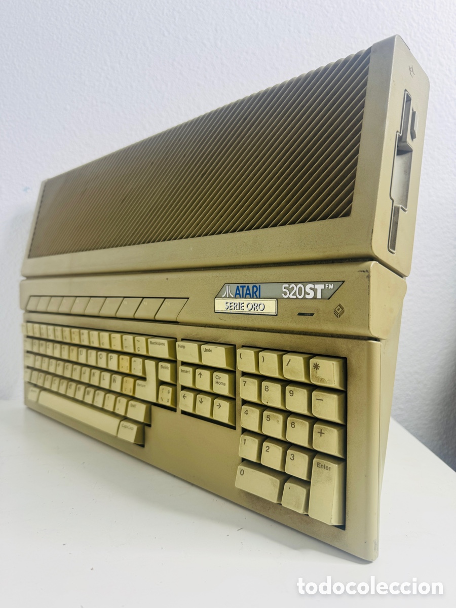 Videojuegos y consolas: Atari 520 ST Serie Oro - Foto 2