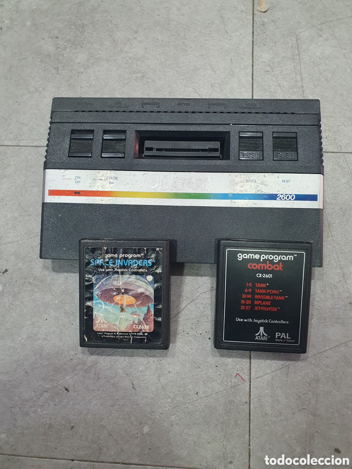 Jeux Vid&eacute;o et Consoles: SALIDA 0.01&euro;. Consola Atari 2600. Con 2 juegos. (L98)