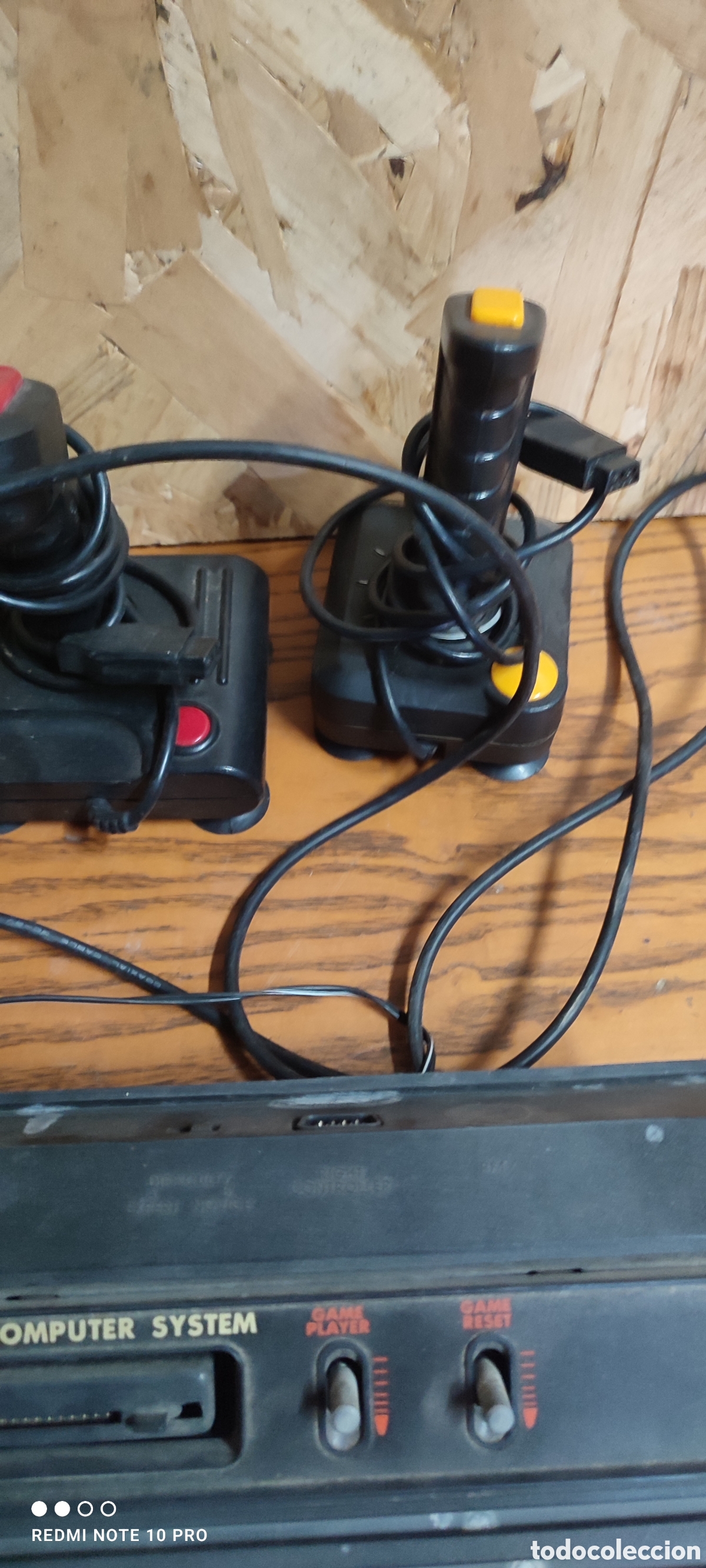 Videojuegos y consolas: Antigua consola Clonica de Atari con dos mandos y 3 joysticks. No probada - Foto 4