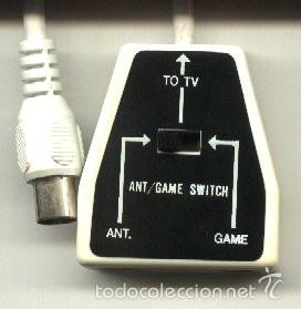 Videojuegos y consolas: Cable e interruptor en Y (0,9m) de RF para Commodore A500. - Foto 1