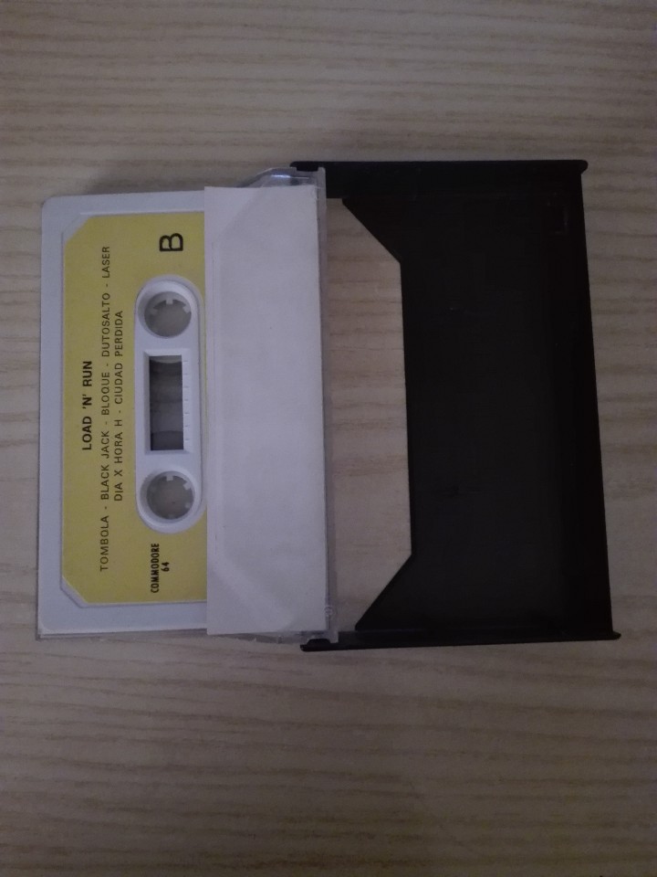 Videojuegos y consolas: JUEGO ORIGINAL CASETE COMMODORE COMODORE LOAD N RUN, - Foto 2