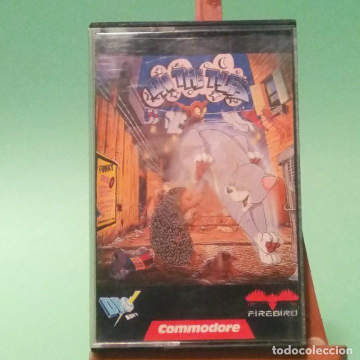 Videojuegos y consolas: ON THE TILES - JUEGO COMMODORE FIREBID CON MANUAL - Foto 1